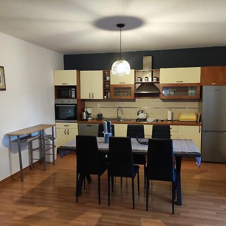 Apartment Cengo Kastela Luaran gambar